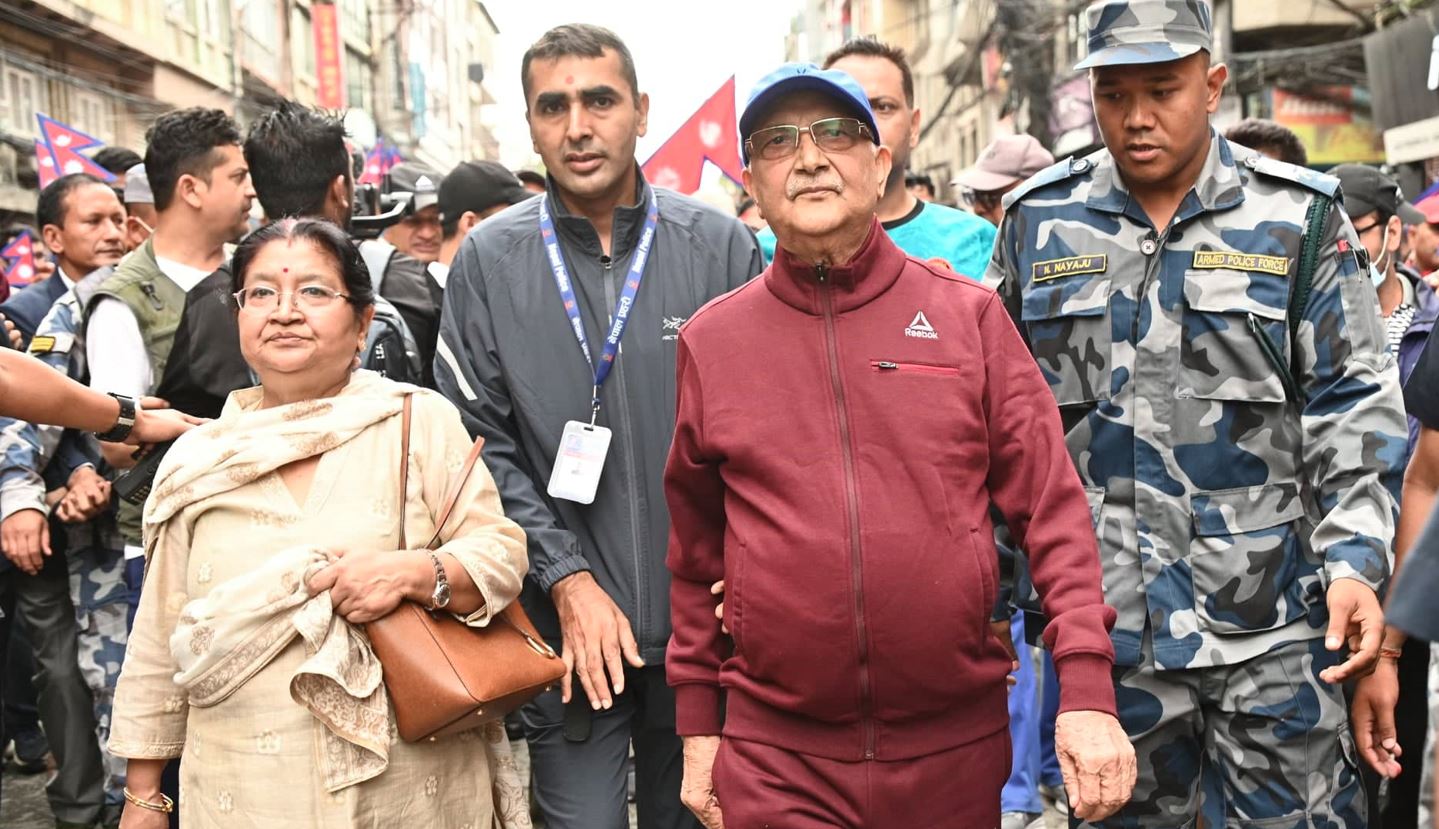 गठबन्धन सरकारले देशलाई ओरालोतिर लग्यो, अब एमालेले अघि बढाउँछ : ओली